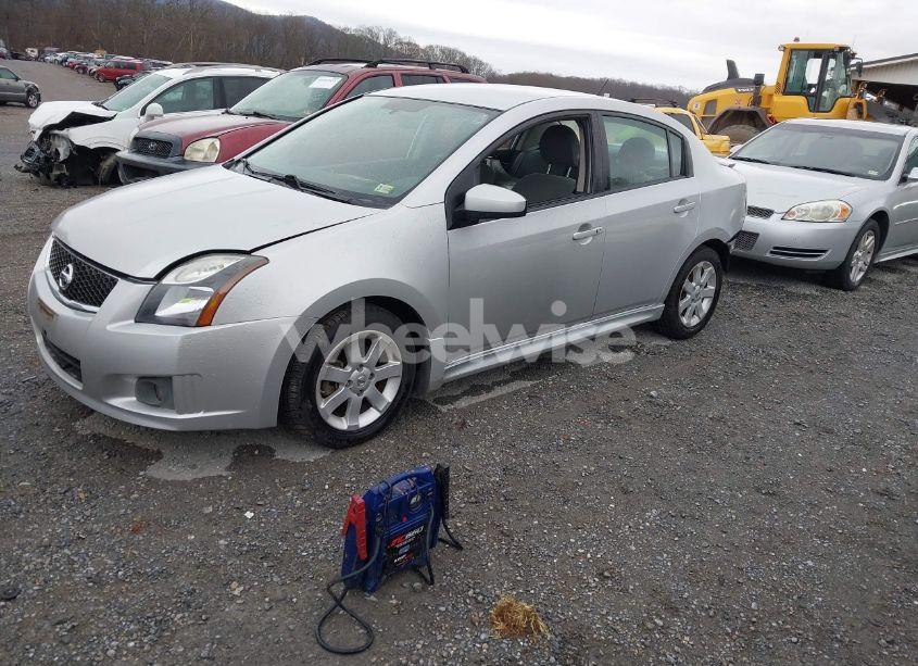 Photo 2 of 2010 Nissan Sentra 2.0SR (VIN 3N1AB6AP6AL684427)