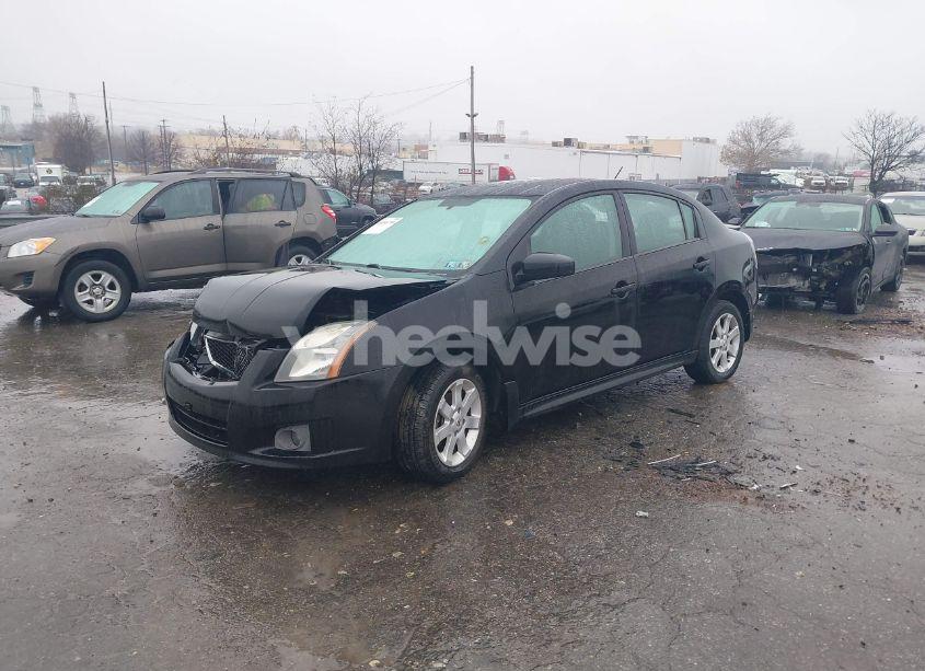 Photo 2 of 2010 Nissan Sentra 2.0SR (VIN 3N1AB6AP6AL700531)