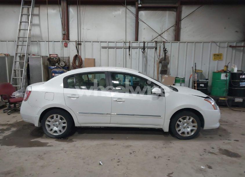 Photo 13 of 2010 Nissan Sentra 2.0S (VIN 3N1AB6AP6AL711884)