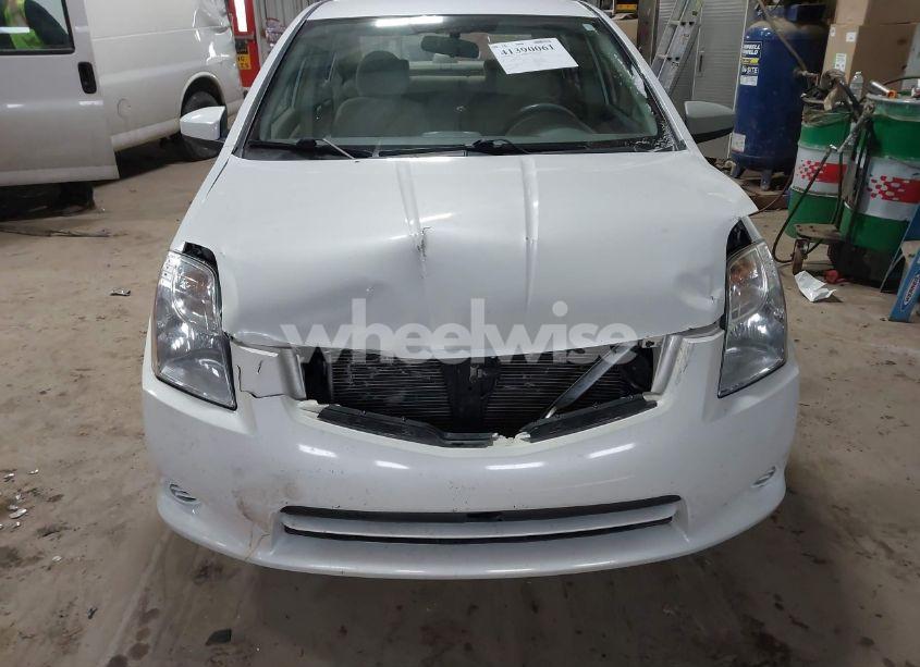 Photo 6 of 2010 Nissan Sentra 2.0S (VIN 3N1AB6AP6AL711884)