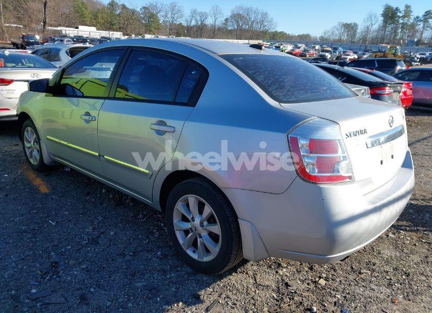 Photo 3 of 2010 Nissan Sentra 2.0SL (VIN 3N1AB6AP6AL729852)