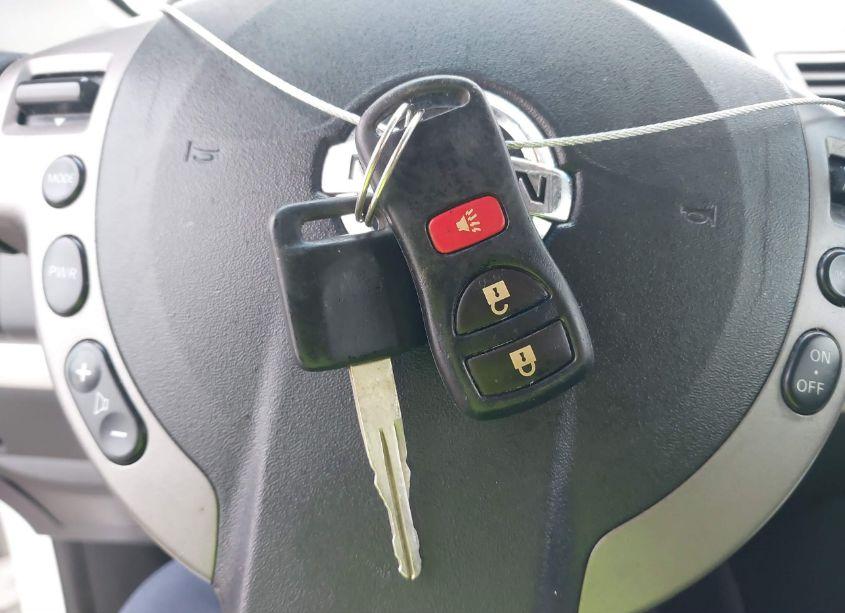 Photo 11 of 2011 Nissan Sentra 2.0S (VIN 3N1AB6AP6BL607753)