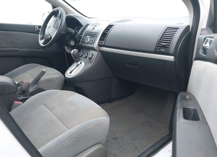 Photo 5 of 2011 Nissan Sentra 2.0S (VIN 3N1AB6AP6BL607753)