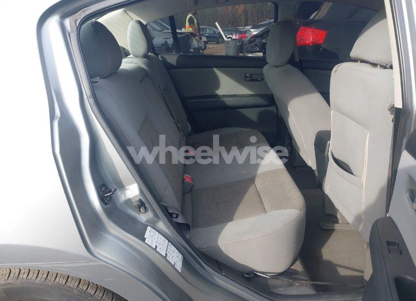 Photo 8 of 2011 Nissan Sentra 2.0S (VIN 3N1AB6AP6BL612323)