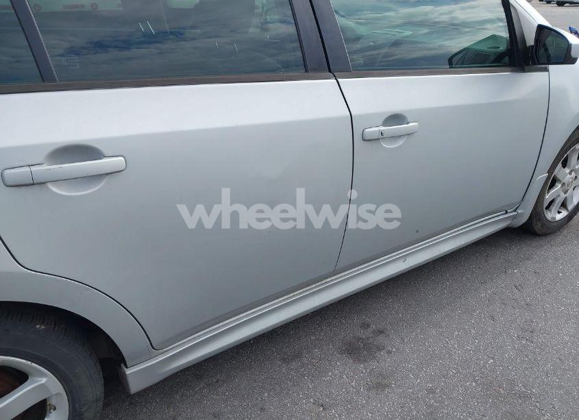 Photo 13 of 2011 Nissan Sentra 2.0SR (VIN 3N1AB6AP6BL621328)