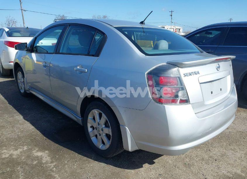 Photo 3 of 2011 Nissan Sentra 2.0SR (VIN 3N1AB6AP6BL625508)