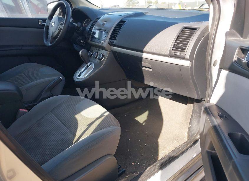 Photo 5 of 2011 Nissan Sentra 2.0SR (VIN 3N1AB6AP6BL625508)