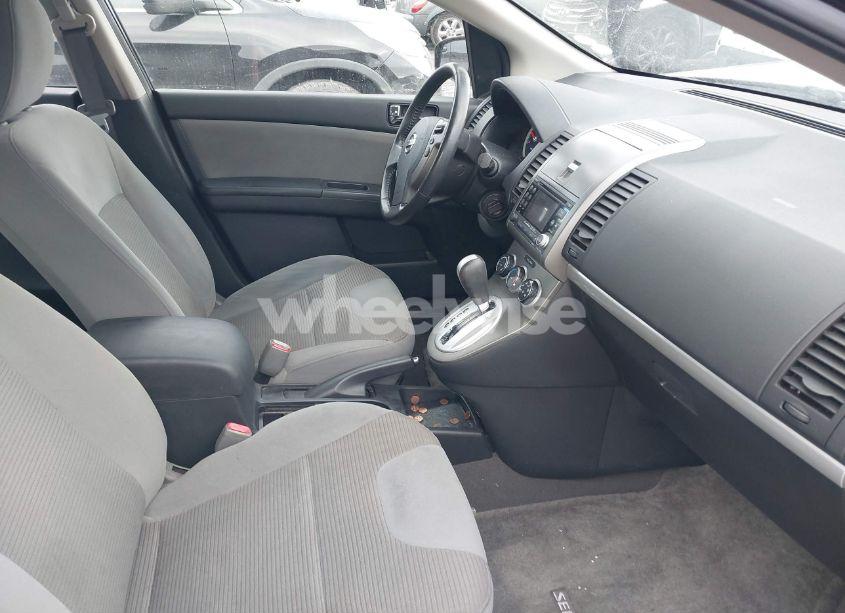 Photo 5 of 2011 Nissan Sentra 2.0S (VIN 3N1AB6AP6BL629977)