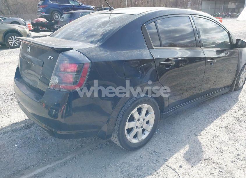 Photo 4 of 2011 Nissan Sentra 2.0SR (VIN 3N1AB6AP6BL634693)