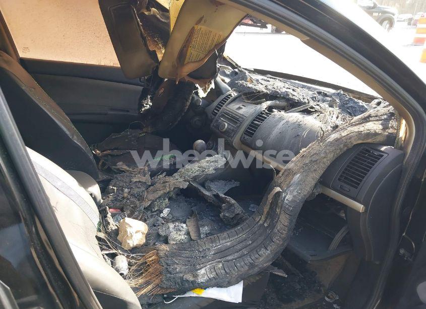 Photo 5 of 2011 Nissan Sentra 2.0SR (VIN 3N1AB6AP6BL634693)