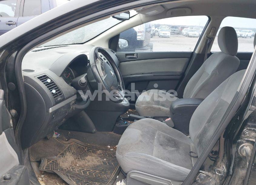 Photo 12 of 2011 Nissan Sentra 2.0S (VIN 3N1AB6AP6BL644754)