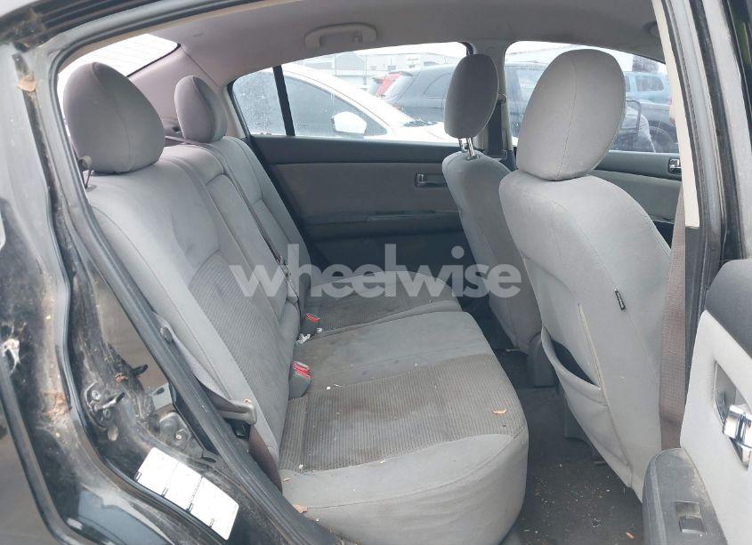 Photo 8 of 2011 Nissan Sentra 2.0S (VIN 3N1AB6AP6BL644754)