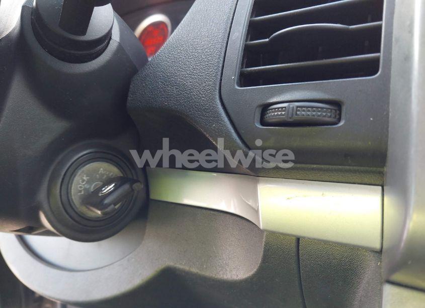 Photo 11 of 2011 Nissan Sentra 2.0S (VIN 3N1AB6AP6BL649601)