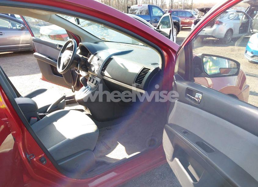 Photo 5 of 2011 Nissan Sentra 2.0S (VIN 3N1AB6AP6BL682789)