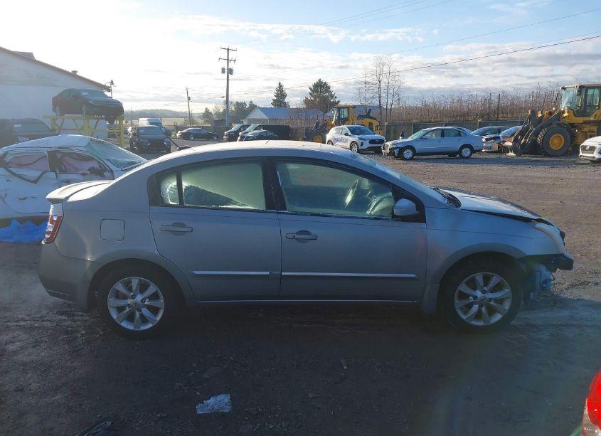Photo 12 of 2011 Nissan Sentra 2.0SL (VIN 3N1AB6AP6BL682873)