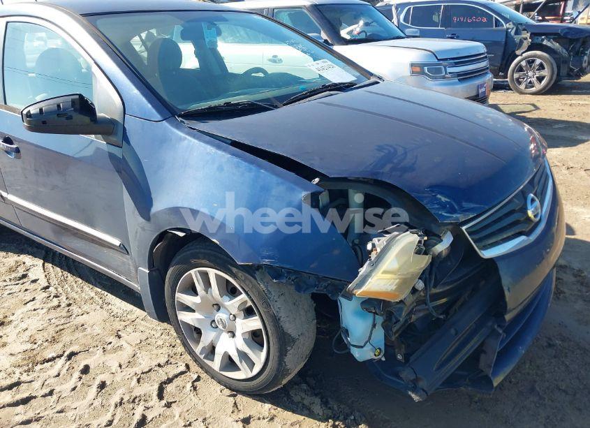 Photo 6 of 2011 Nissan Sentra 2.0S (VIN 3N1AB6AP6BL684610)