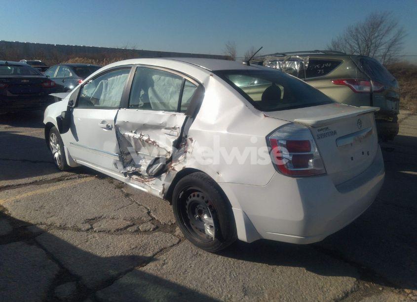 Photo 3 of 2011 Nissan Sentra 2.0S (VIN 3N1AB6AP6BL699818)