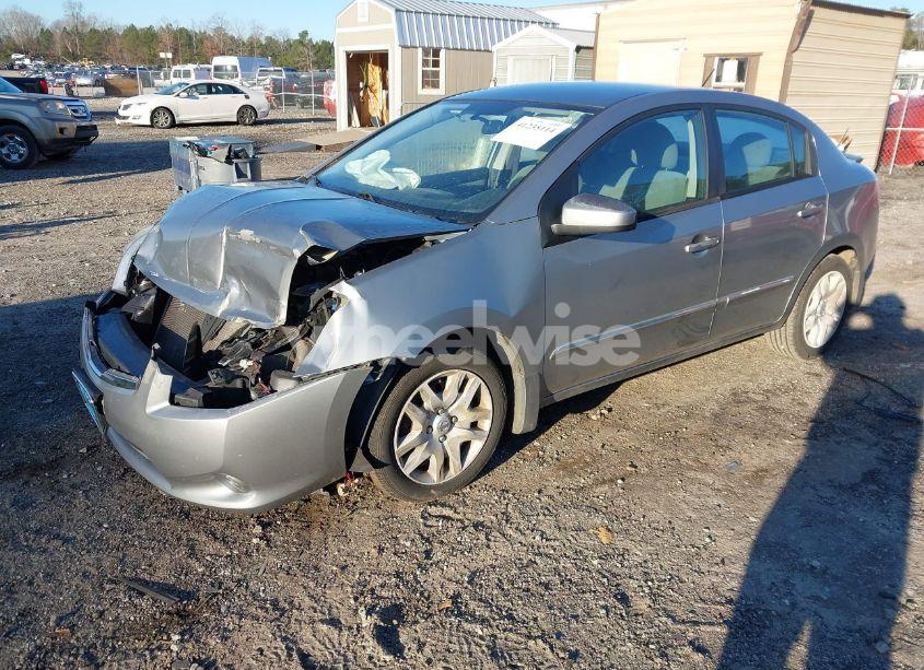 Photo 2 of 2011 Nissan Sentra 2.0S (VIN 3N1AB6AP6BL702359)