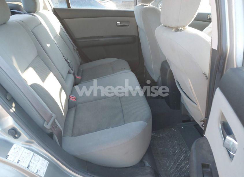 Photo 8 of 2011 Nissan Sentra 2.0S (VIN 3N1AB6AP6BL702359)