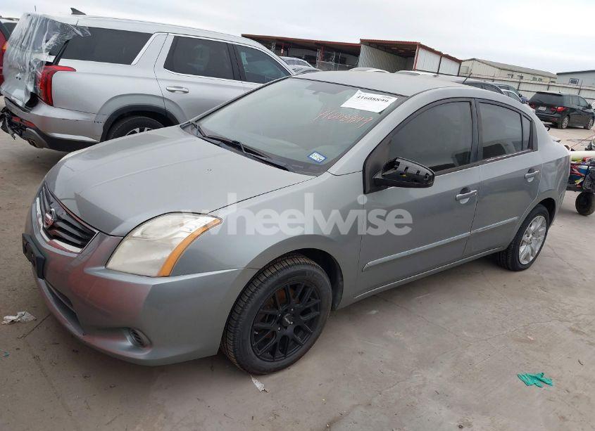 Photo 2 of 2011 Nissan Sentra 2.0S (VIN 3N1AB6AP6BL715645)