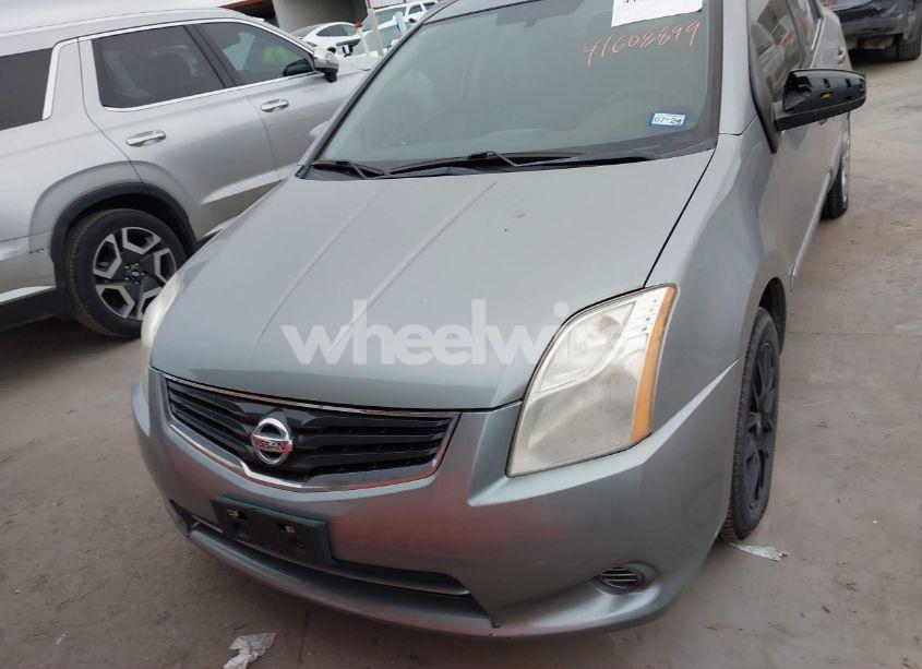 Photo 6 of 2011 Nissan Sentra 2.0S (VIN 3N1AB6AP6BL715645)