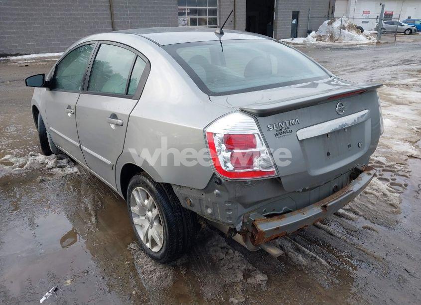 Photo 3 of 2011 Nissan Sentra 2.0S (VIN 3N1AB6AP6BL725088)