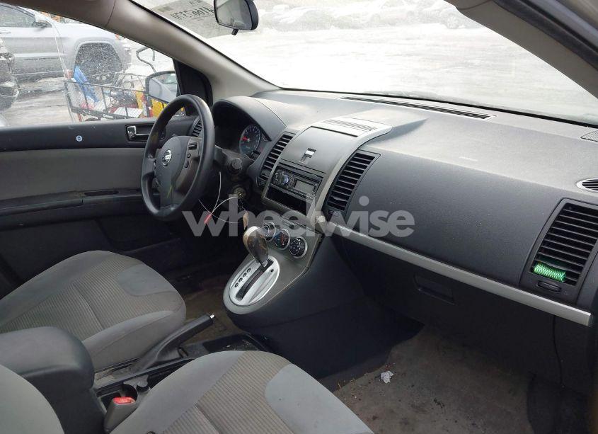 Photo 5 of 2011 Nissan Sentra 2.0S (VIN 3N1AB6AP6BL725088)