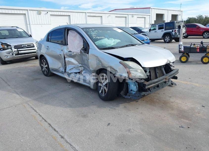 2011 Nissan Sentra 2.0SR (VIN 3N1AB6AP6BL726631) main photo
