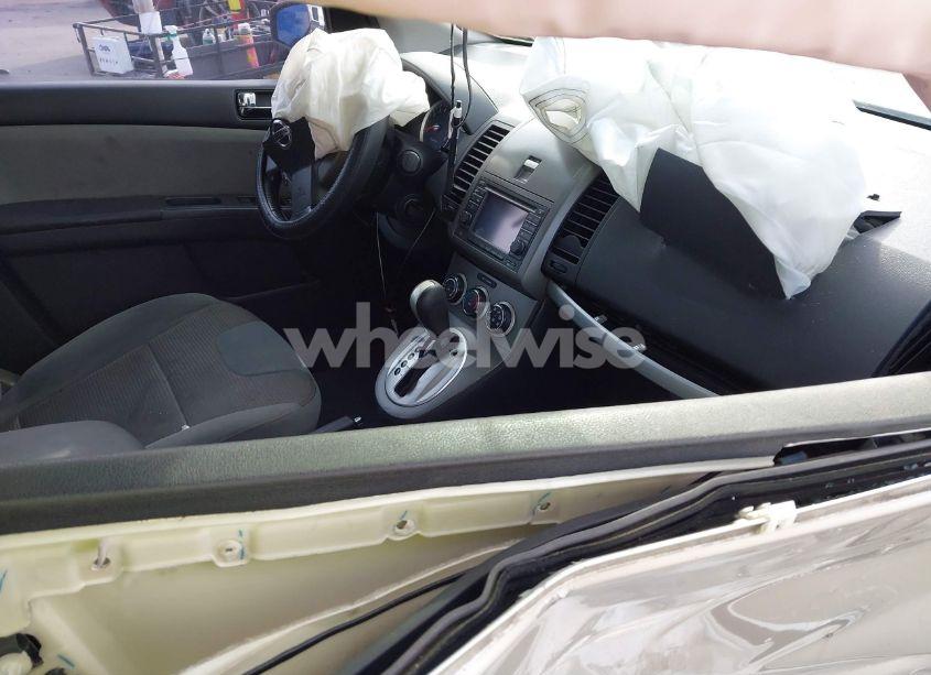 Photo 5 of 2011 Nissan Sentra 2.0SR (VIN 3N1AB6AP6BL726631)