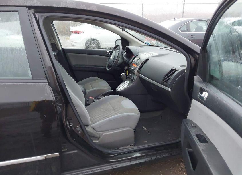 Photo 5 of 2011 Nissan Sentra 2.0S (VIN 3N1AB6AP6BL731179)