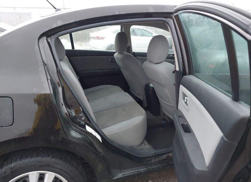 Photo 8 of 2011 Nissan Sentra 2.0S (VIN 3N1AB6AP6BL731179)