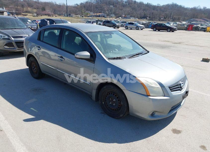 2011 Nissan Sentra 2.0S (VIN 3N1AB6AP6BL732008) main photo