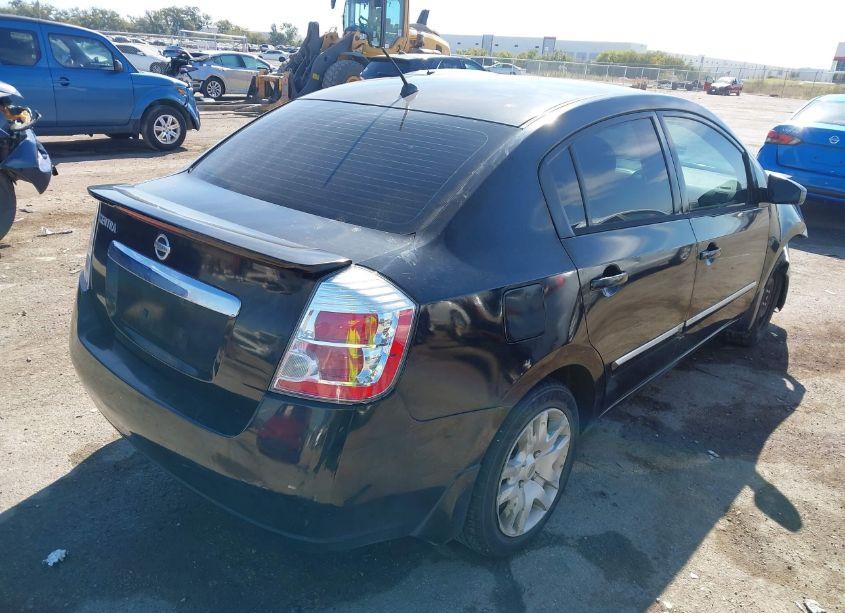 Photo 4 of 2012 Nissan Sentra 2.0 S (VIN 3N1AB6AP6CL636171)