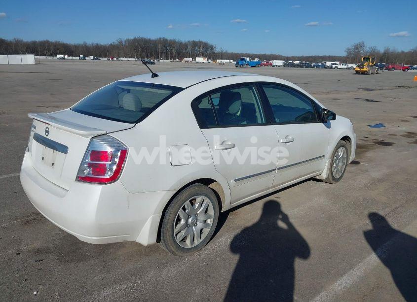 Photo 4 of 2012 Nissan Sentra 2.0 S (VIN 3N1AB6AP6CL674659)