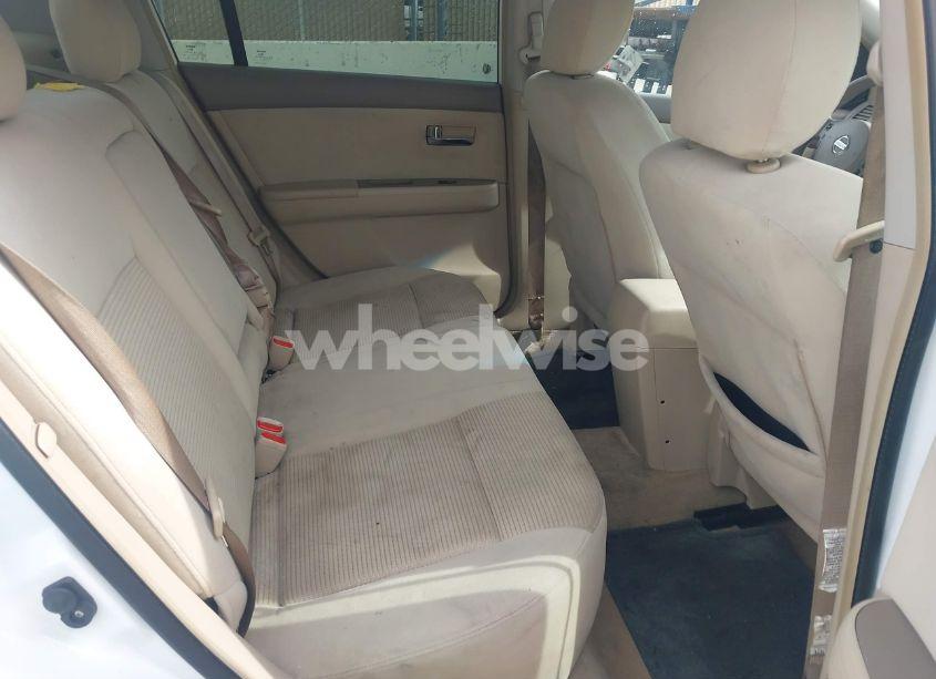 Photo 8 of 2012 Nissan Sentra 2.0 S (VIN 3N1AB6AP6CL679375)