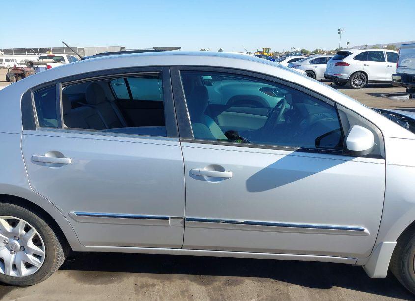 Photo 13 of 2012 Nissan Sentra 2.0 S (VIN 3N1AB6AP6CL706767)