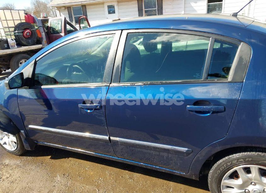 Photo 15 of 2012 Nissan Sentra 2.0 S (VIN 3N1AB6AP6CL726839)