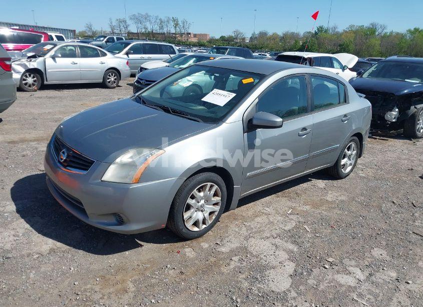 Photo 2 of 2012 Nissan Sentra 2.0 S (VIN 3N1AB6AP6CL748856)