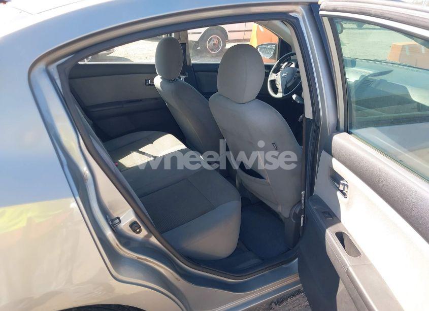 Photo 8 of 2012 Nissan Sentra 2.0 S (VIN 3N1AB6AP6CL748856)