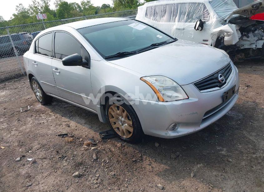 2010 Nissan Sentra 2.0S (VIN 3N1AB6AP7AL670293) main photo