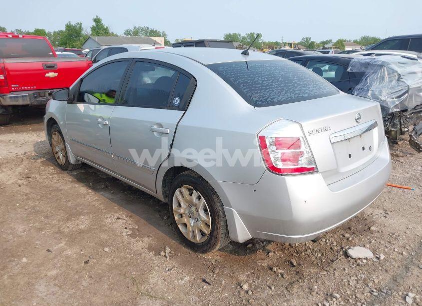 Photo 3 of 2010 Nissan Sentra 2.0S (VIN 3N1AB6AP7AL670293)