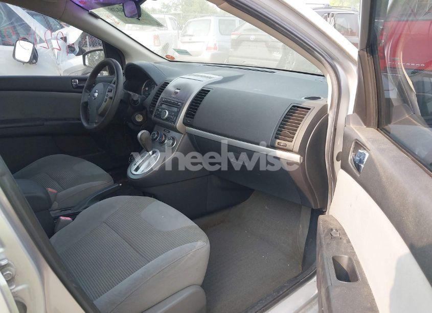 Photo 5 of 2010 Nissan Sentra 2.0S (VIN 3N1AB6AP7AL670293)