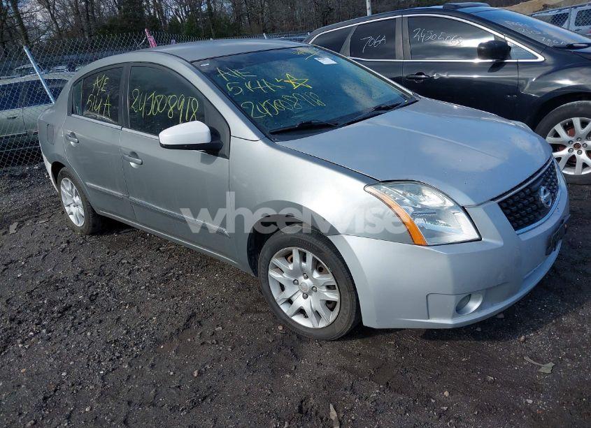 2010 Nissan Sentra 2.0S (VIN 3N1AB6AP7AL709383) main photo