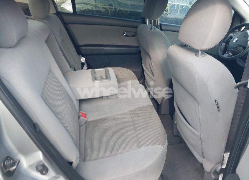 Photo 8 of 2010 Nissan Sentra 2.0S (VIN 3N1AB6AP7AL709383)