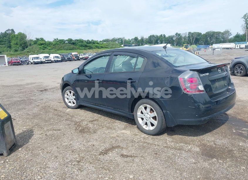 Photo 3 of 2010 Nissan Sentra 2.0SR (VIN 3N1AB6AP7AL722103)