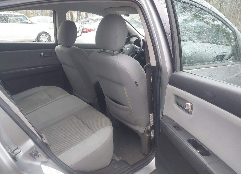 Photo 8 of 2011 Nissan Sentra 2.0S (VIN 3N1AB6AP7BL607034)