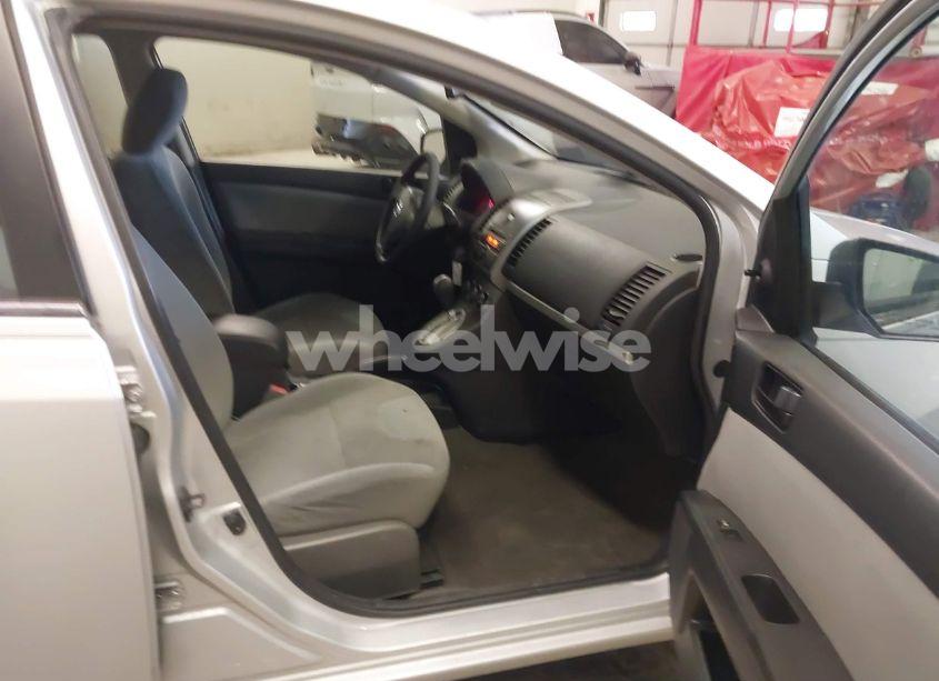 Photo 5 of 2011 Nissan Sentra 2.0 (VIN 3N1AB6AP7BL639501)