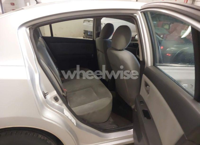 Photo 8 of 2011 Nissan Sentra 2.0 (VIN 3N1AB6AP7BL639501)