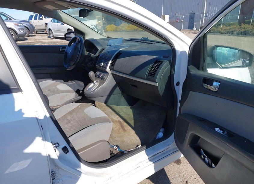 Photo 5 of 2011 Nissan Sentra 2.0SR (VIN 3N1AB6AP7BL661546)