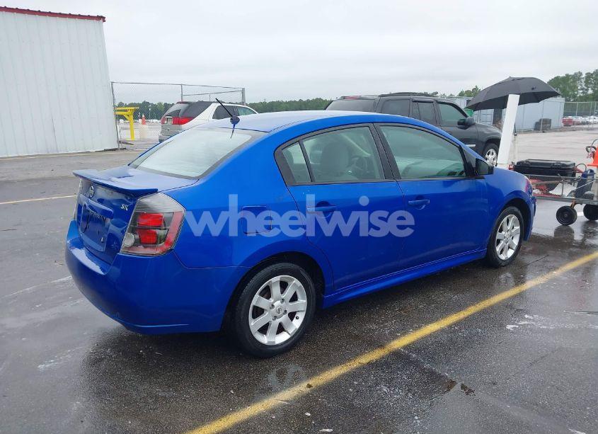 Photo 4 of 2011 Nissan Sentra 2.0SR (VIN 3N1AB6AP7BL666178)